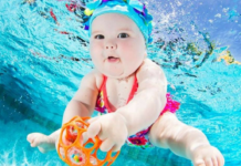 Baby nuoto, scopri quali sono i benefici per il tuo bambino