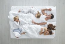 dormire con mamma e papà è giusto?