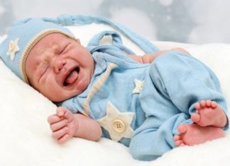 Scopri gli alimenti da evitare per le coliche del neonato