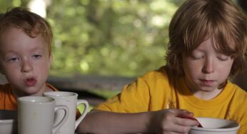 Problemi a svegliare tuo figlio al mattino?