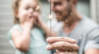 Sai chi è il vero supereroe per tuo figlio? Dedichiamogli una poesia