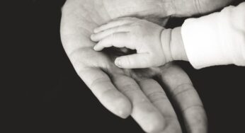Perché la stimolazione del tatto è importante per i bambini?