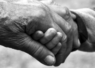 Auguri a tutti i nonni del mondo! Buona festa dei nonni!